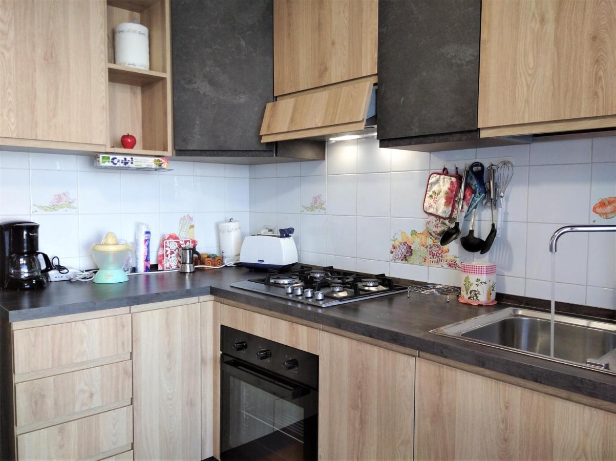 Casa Michi Apartment แวร์บาเนีย ภายนอก รูปภาพ