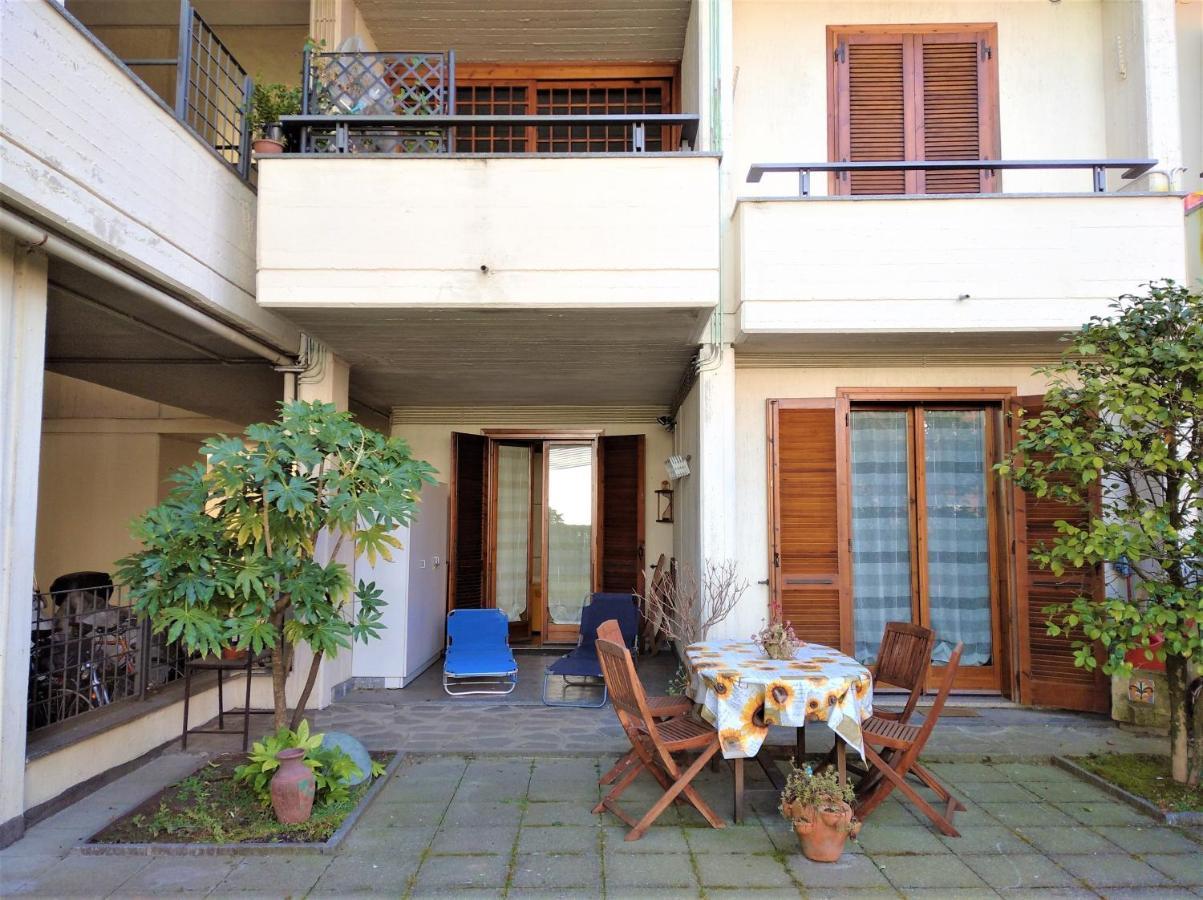 Casa Michi Apartment แวร์บาเนีย ภายนอก รูปภาพ