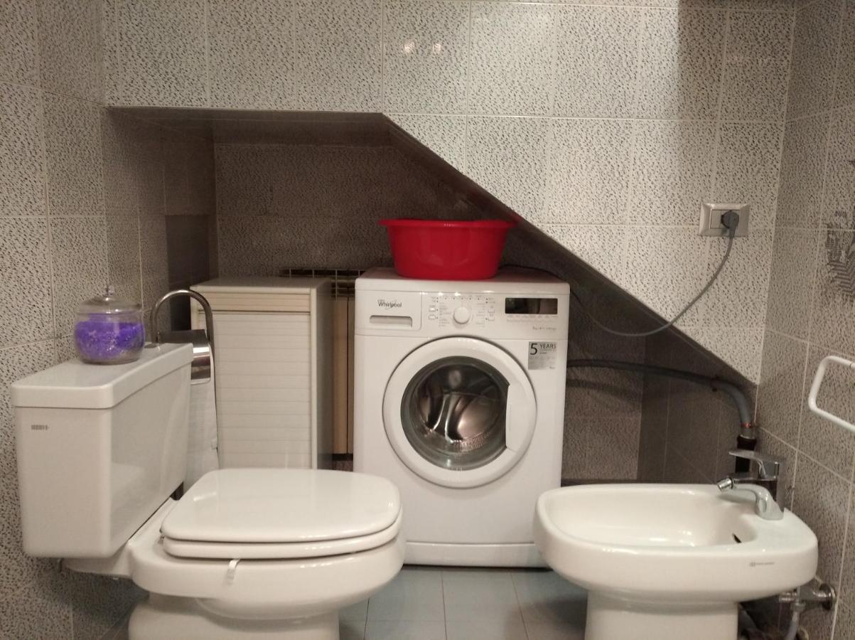 Casa Michi Apartment แวร์บาเนีย ภายนอก รูปภาพ
