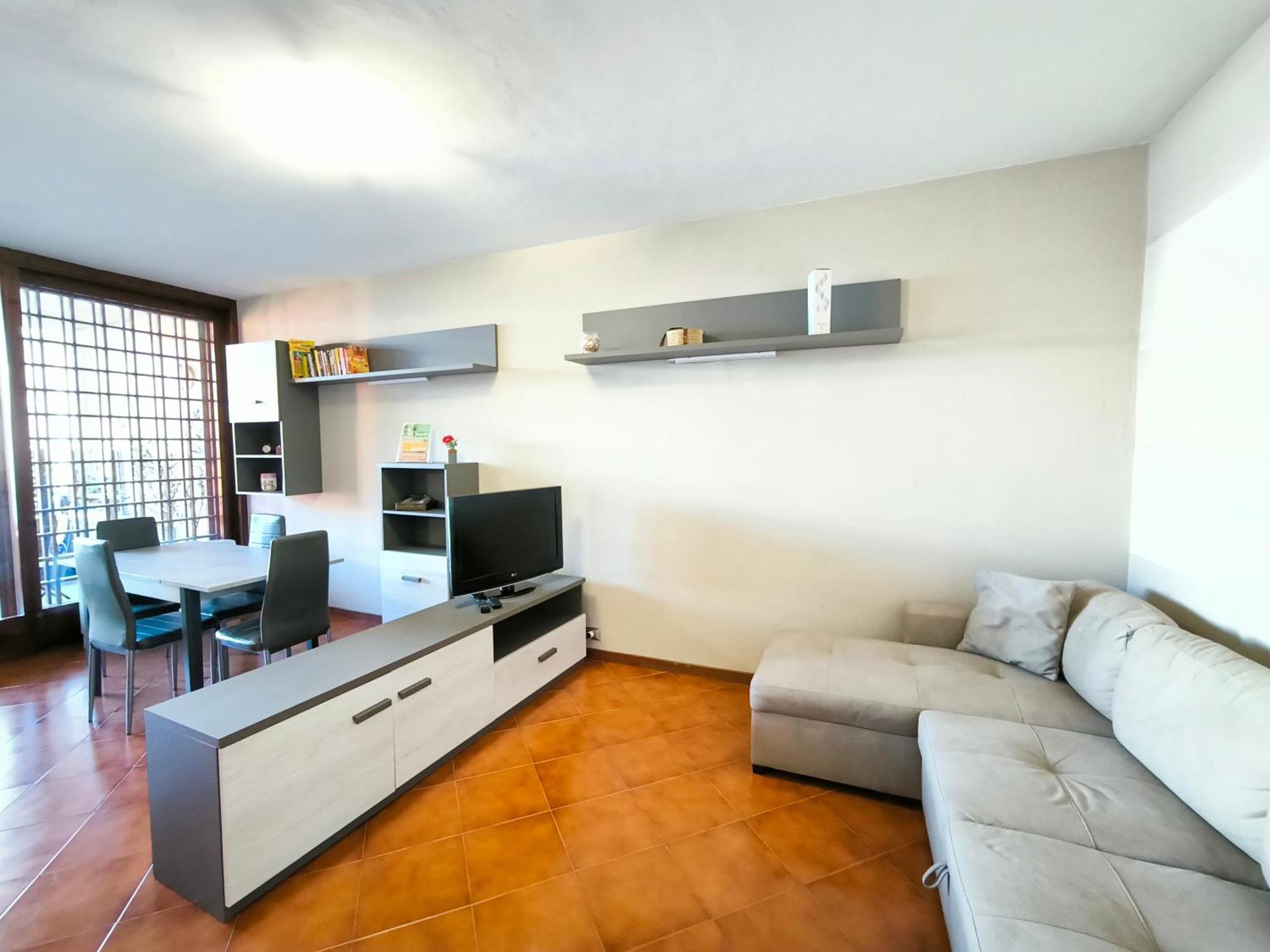 Casa Michi Apartment แวร์บาเนีย ภายนอก รูปภาพ